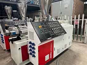 pvc plastic pipe extrusion line